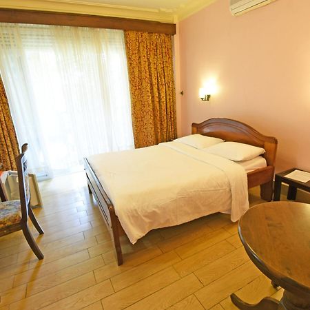 אנטבה Imperial Golf View Hotel מראה חיצוני תמונה