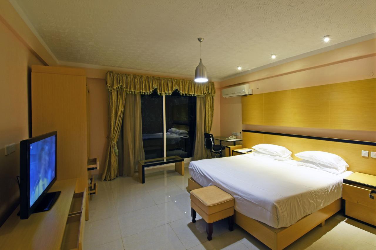 אנטבה Imperial Golf View Hotel מראה חיצוני תמונה